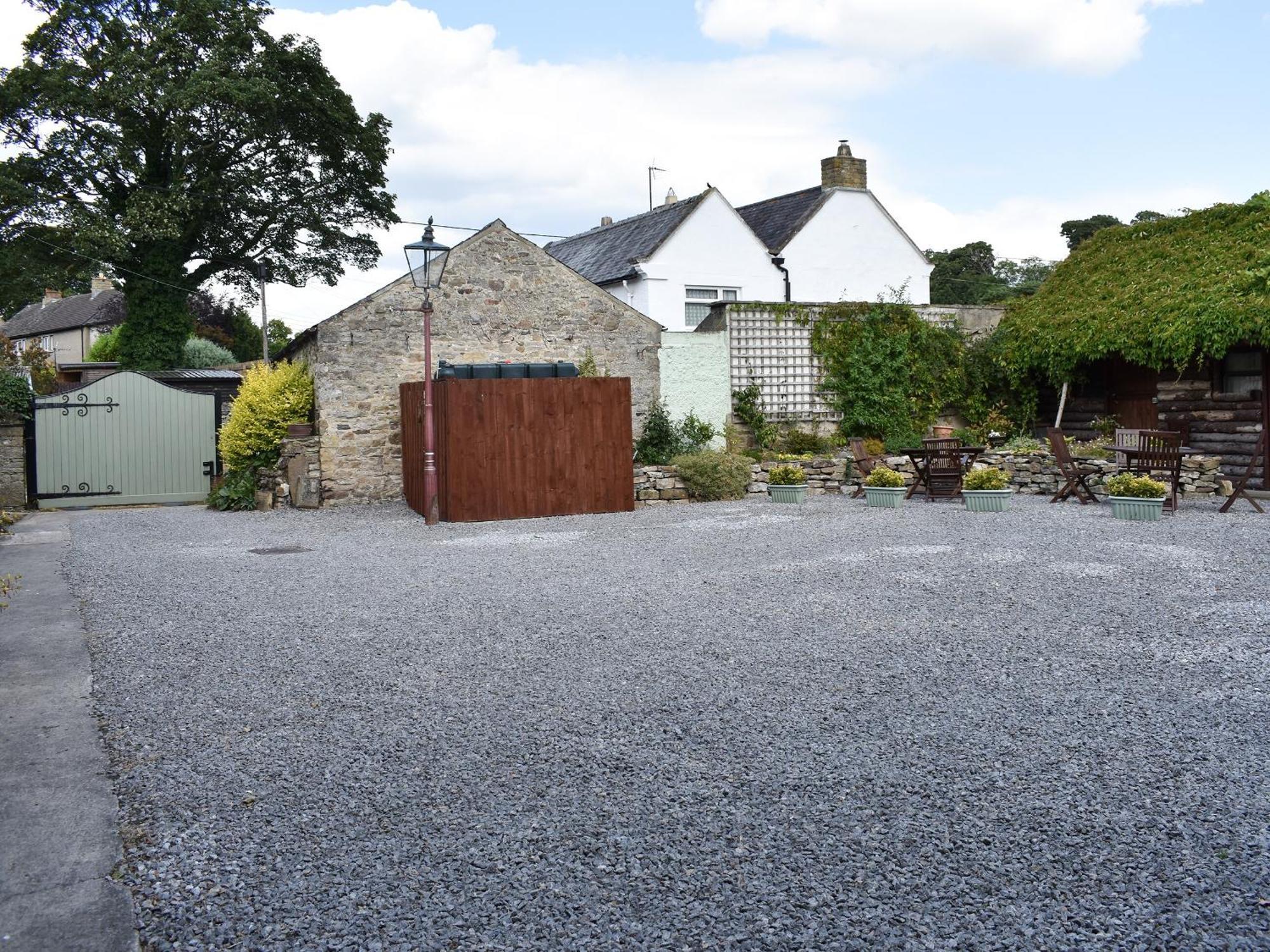 Foal Barn Cottages - The Smithy - Spennithorne Middleham Exterior photo